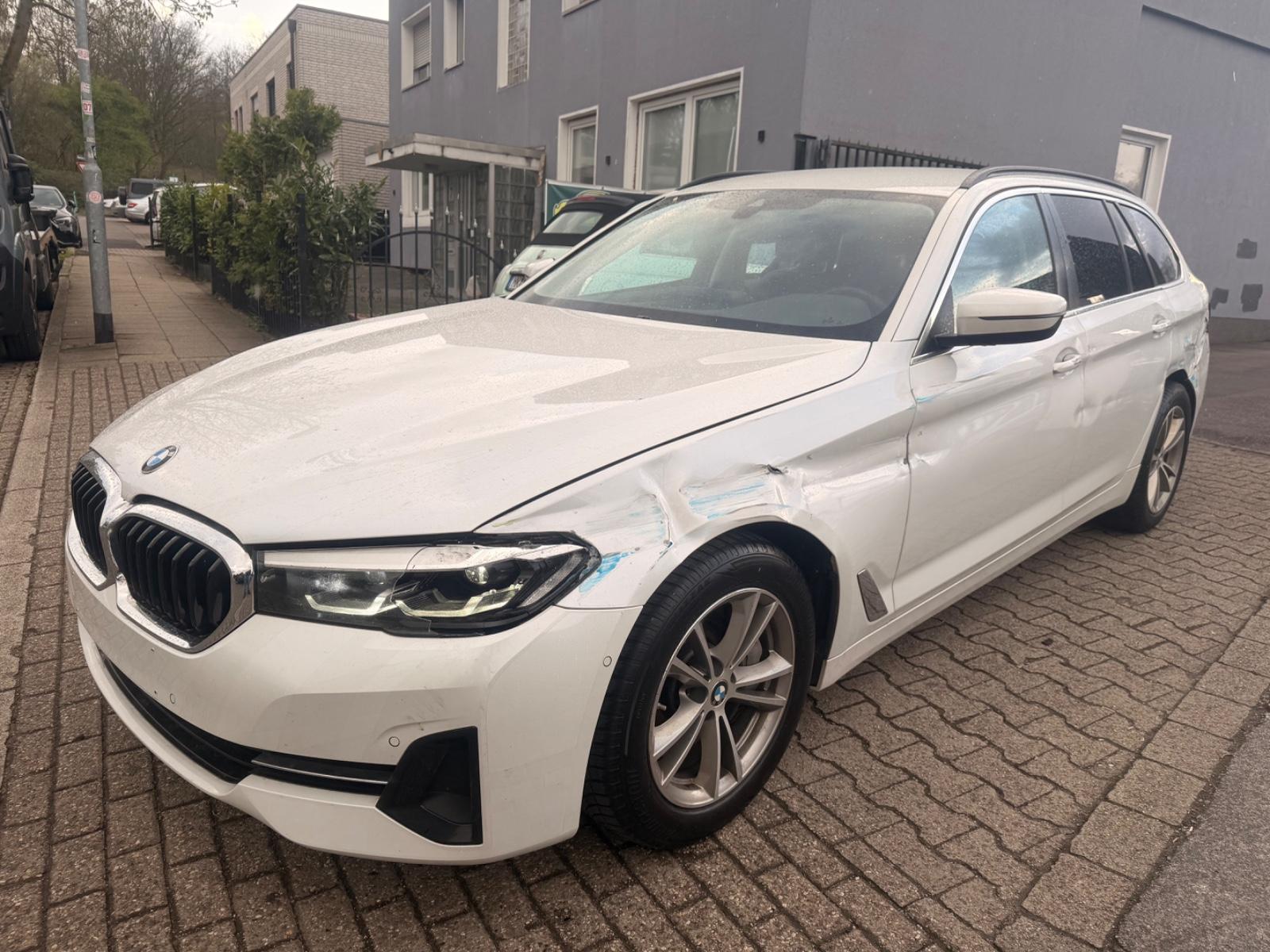 BMW 530d Touring Steptronic Sport-Packet Facelift