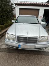 Mercedes-Benz Mercedes benz Daimler 230 benziner - Mercedes-Benz 230: Kombi