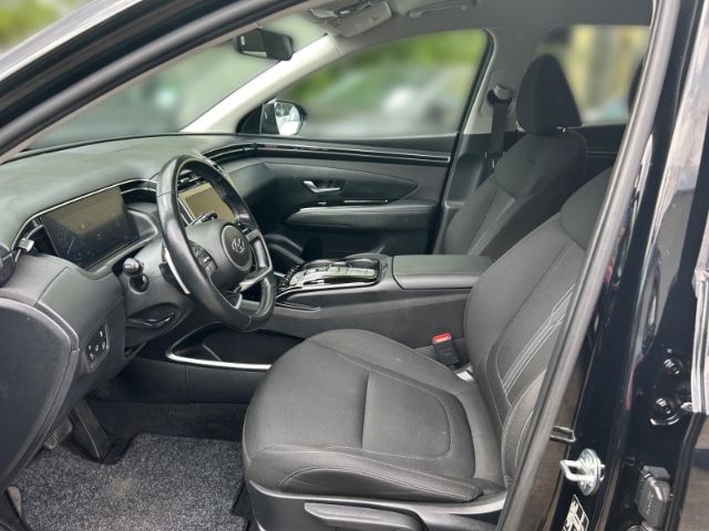 Fahrzeugabbildung Hyundai Tucson Trend Hybrid 2WD Navi Digitales Cockpit L