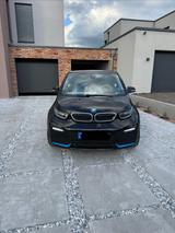 BMW i3s (120 Ah), 135kW s, Design Loft - BMW i3: Kleinwagen
