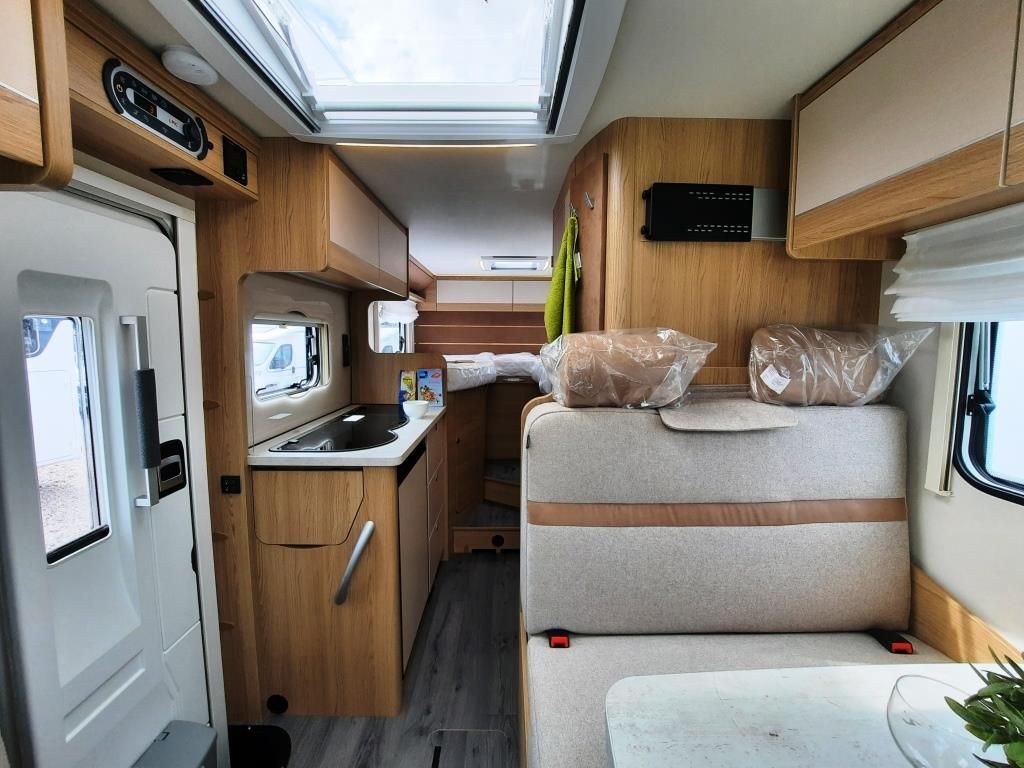 Fahrzeugabbildung LMC Cruiser V 646 G Verfügbares Sondermodell!