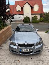 BMW 325i xDrive LCI Aut. Schiebedach PDC Sportsitze - BMW 325 aus 2010