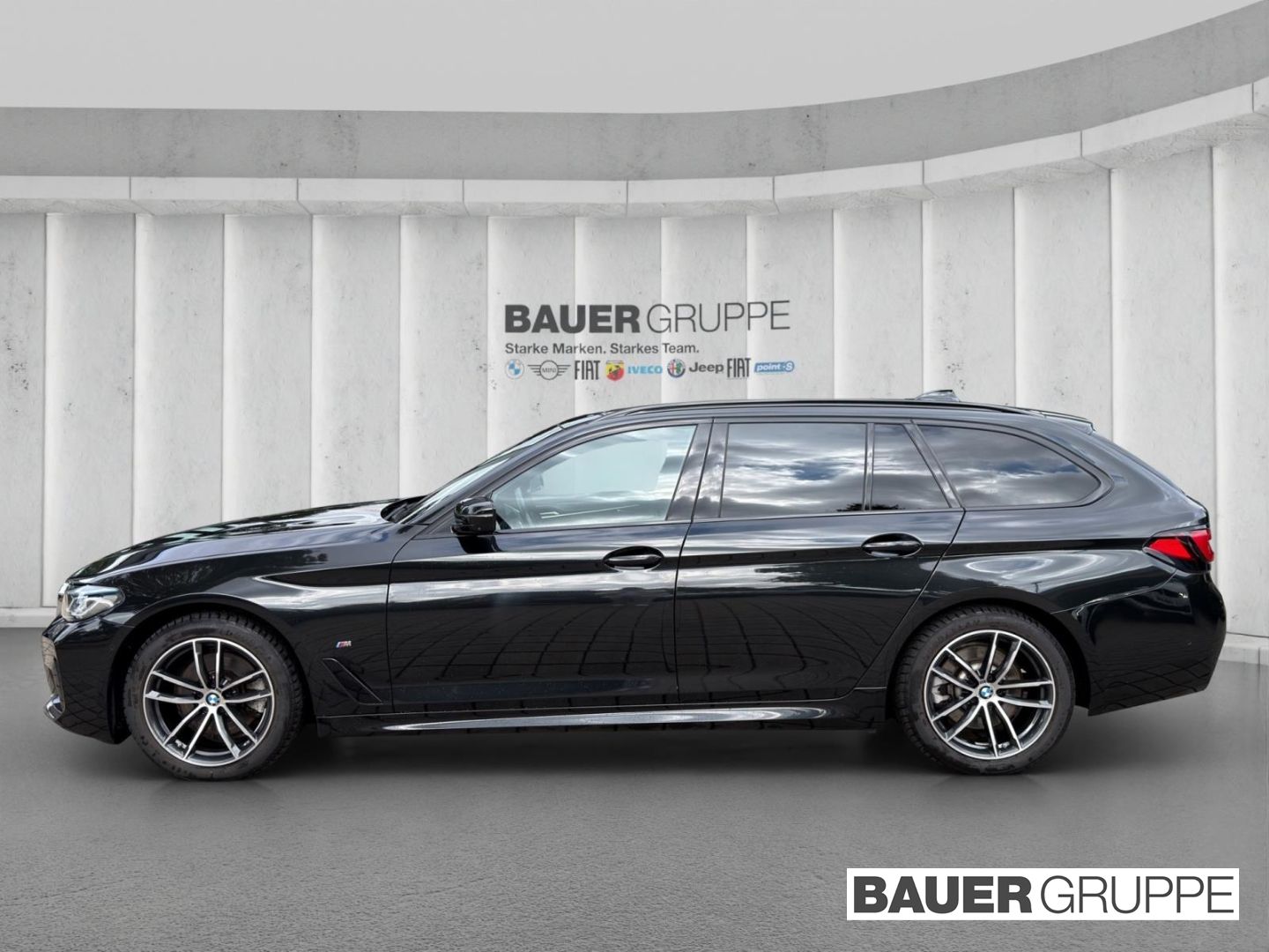 BMW 520 d xDrive M Sport Touring Sportpaket HUD Stan imagem 3