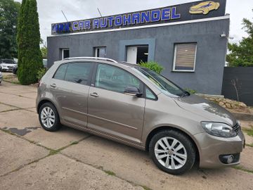 Volkswagen Golf - 6