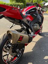 Honda CBR 1000 RR SC77 - HONDA CBR