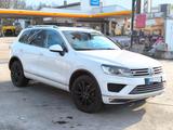 Volkswagen Touareg 3.0 V6 TDI SCR Exclusive BMT Terrain... - VW Touareg Gebrauchtwagen in Nürnberg