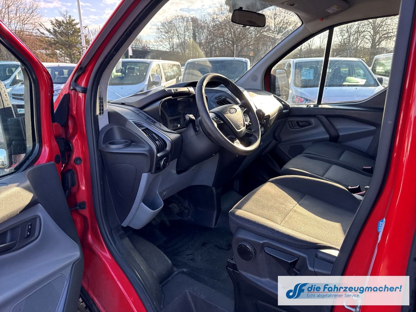 Fahrzeugabbildung Ford Transit Custom Tourneo 300 L1 *2547 *EXPORT