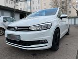 Volkswagen Touran 1.4 TSI DSG Sound LED Navi Apple Car Play - Volkswagen Touran: Sound