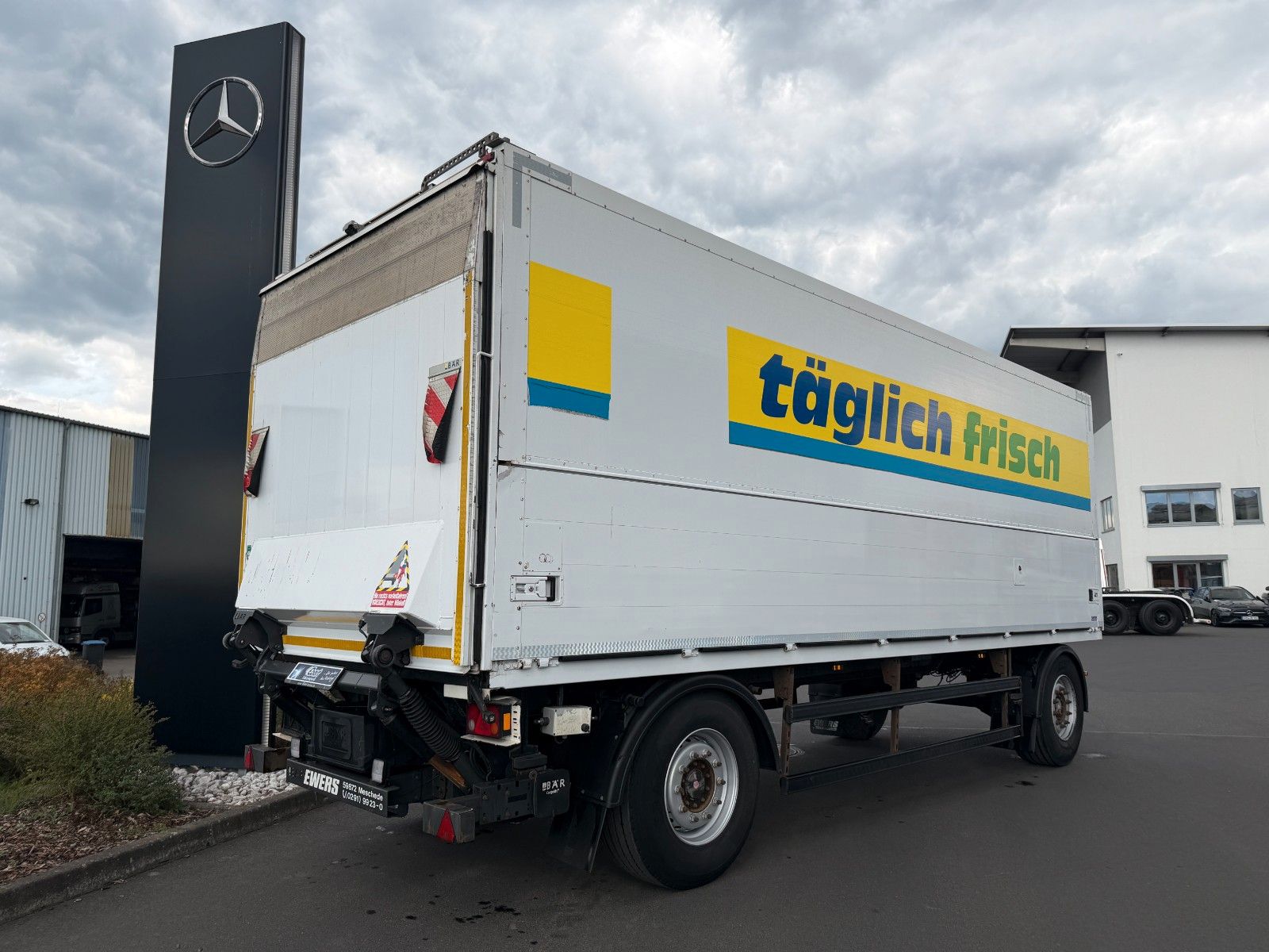 Fahrzeugabbildung Andere Ewers PRASQ18 Schwenkwand SAF LBW BÄR 2.500kg