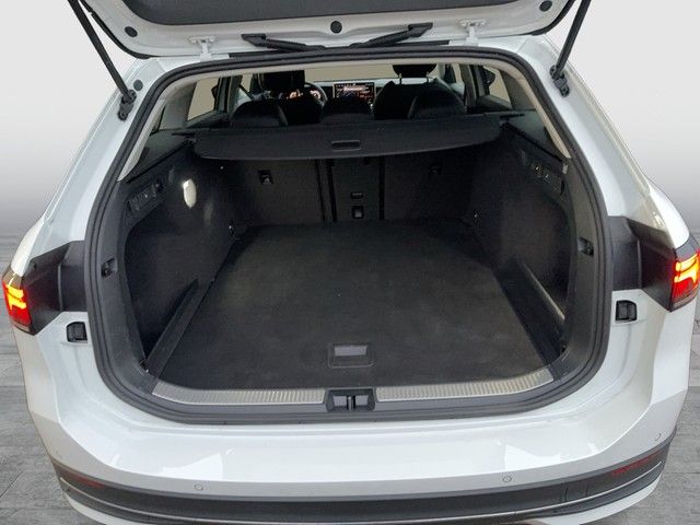 Volkswagen Passat Variant - Bild 12