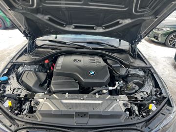 BMW 320i xDrive M Sportpaket HiFi DAB LED RFK Shz