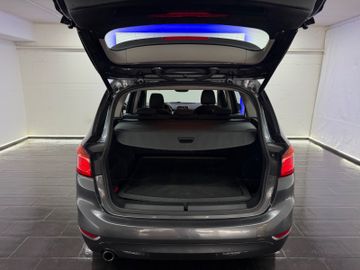 BMW 218 Gran Tourer - 8