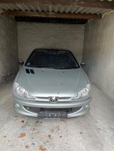 Peugeot 206 CC Quiksilver 110 Quicksilver - Peugeot 206 Quicksilver mit Benzin-Antrieb