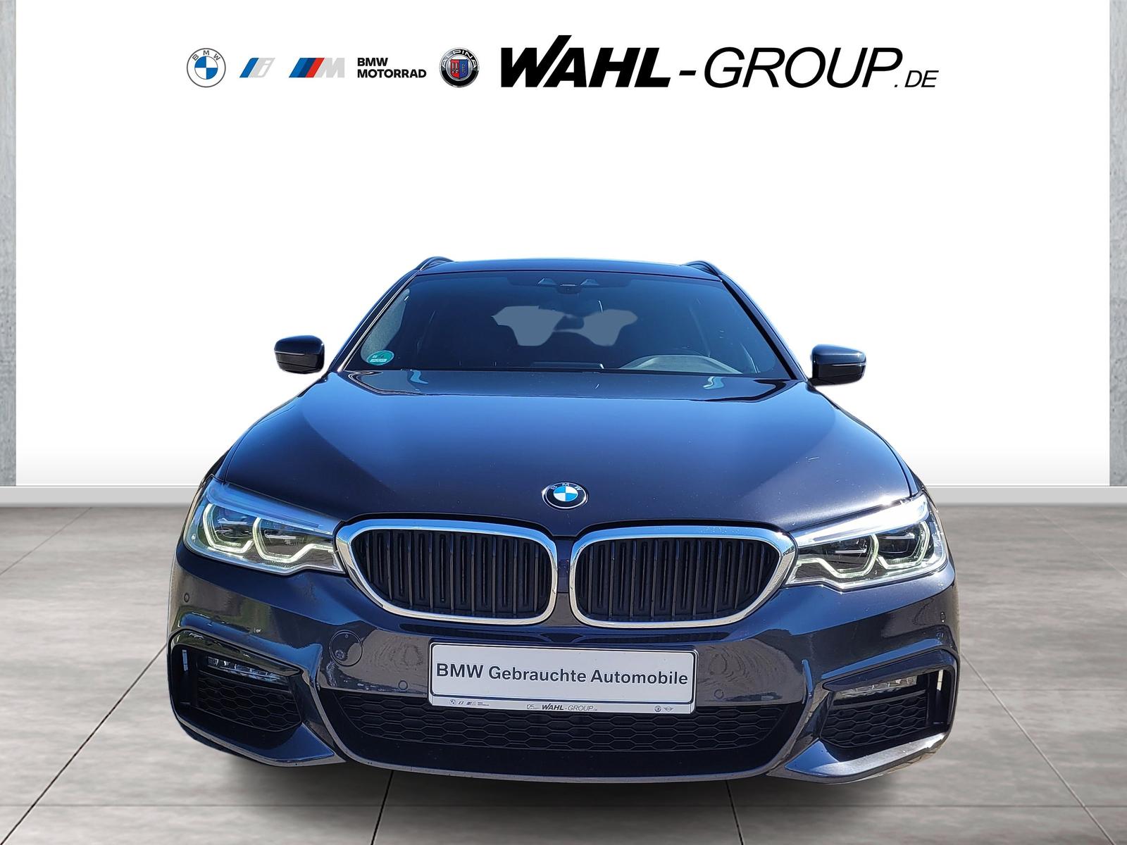 BMW 540i xDrive TOURING M SPORT NAVI LEDER AHK PANO 