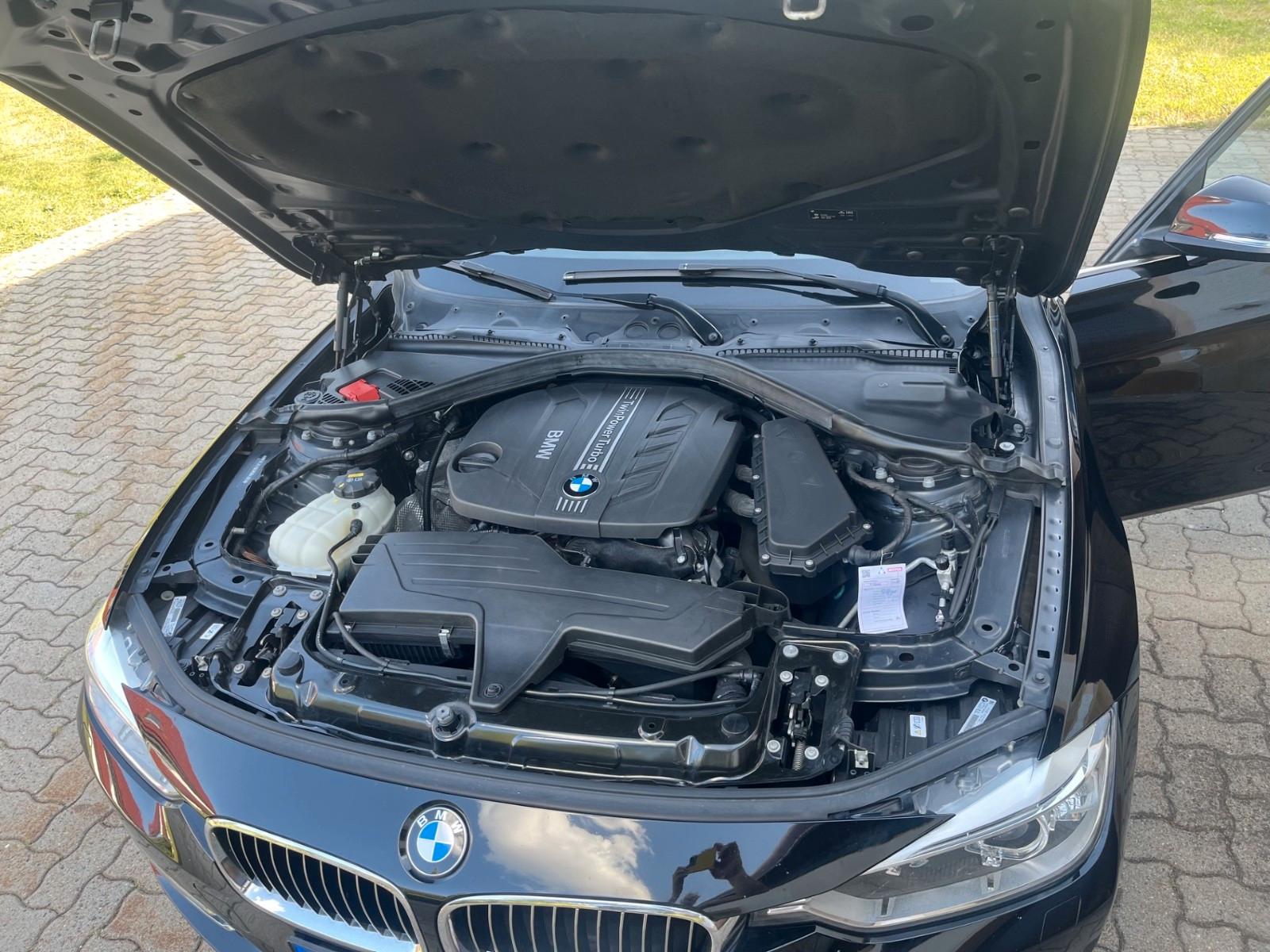 BMW 320d xDrive Touring Luxury Line 