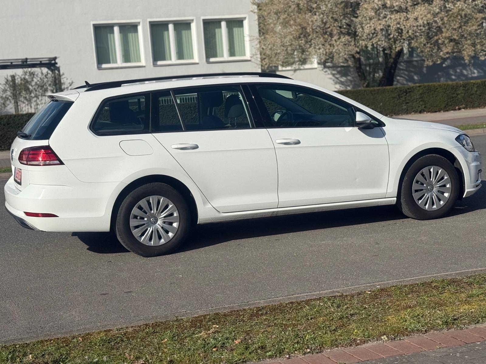 Volkswagen Golf VII Variant Trendline BMT/Start-Stopp