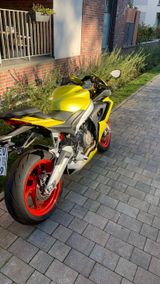 Aprilia RS 660  Acid Gold  EZ 2021 nur 3.400km - Angebote entsprechen deinen Suchkriterien