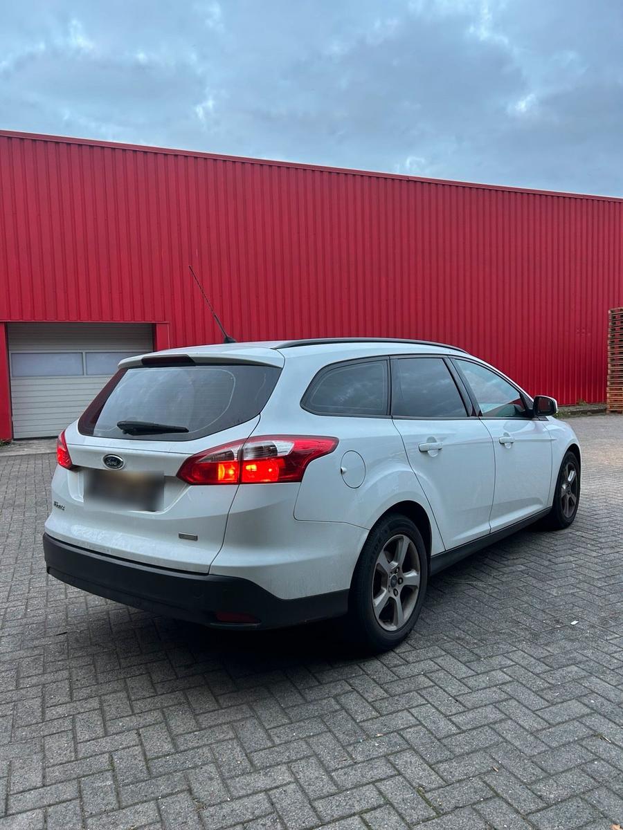 Ford Focus 2014 — двигун 101 HP (74kW)