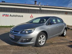 Opel Astra Selection 1.6