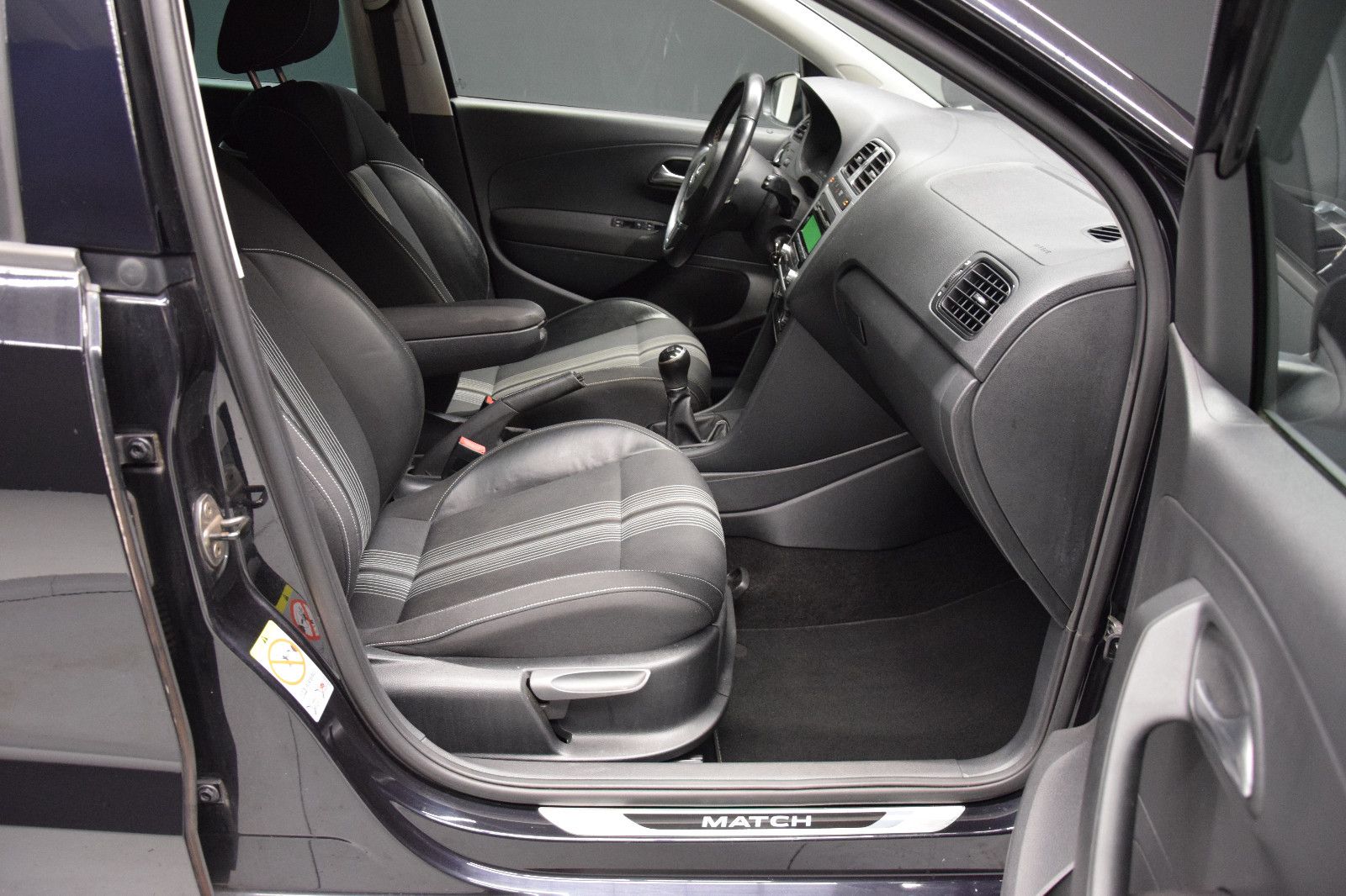 Fahrzeugabbildung Volkswagen Polo V Match Klima Sitzhz PDC 2.Hd