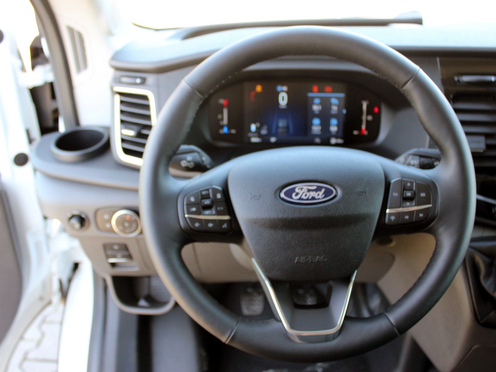 Fahrzeugabbildung Ford Transit Kasten 350 L4 Trend