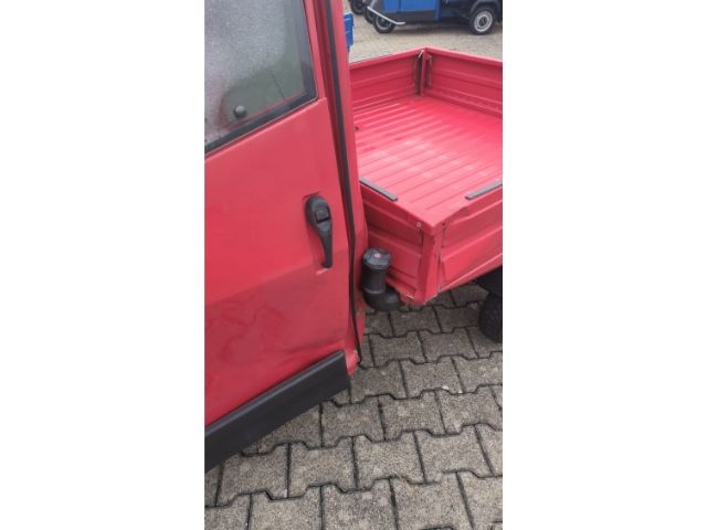 Fahrzeugabbildung Piaggio Ape 50 Pritsche rot, auch als 25kmh erhältlich*