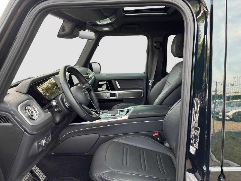 Fahrzeugabbildung Mercedes-Benz G 450 d NIGHT*AHZV*GSHD*DISTR*M-BEAM*STHZG*360°*