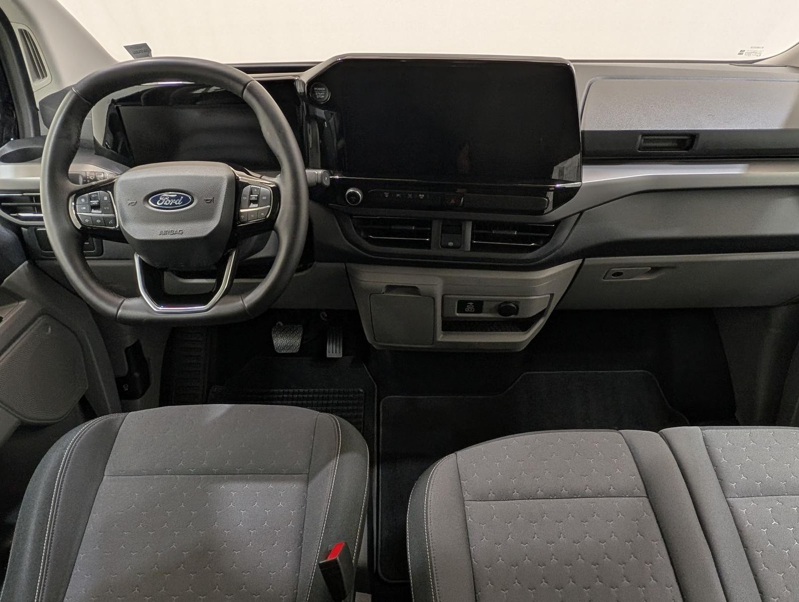 Ford Tourneo Custom 2.0 AT AWD Titanium L2 ACC|Navi|R foto 10