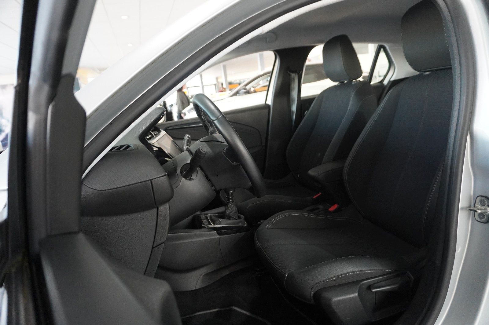 Fahrzeugabbildung Opel Corsa F 1.2 ELEGANCE NAVI/LED/VIRTUAL/SPORT/DAB+