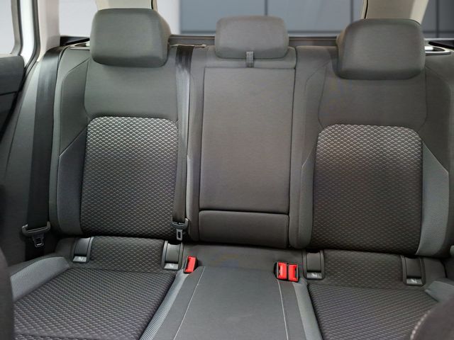 Golf VIII Variant 1.5 eTSI Active *DSG*AHK*LED*A