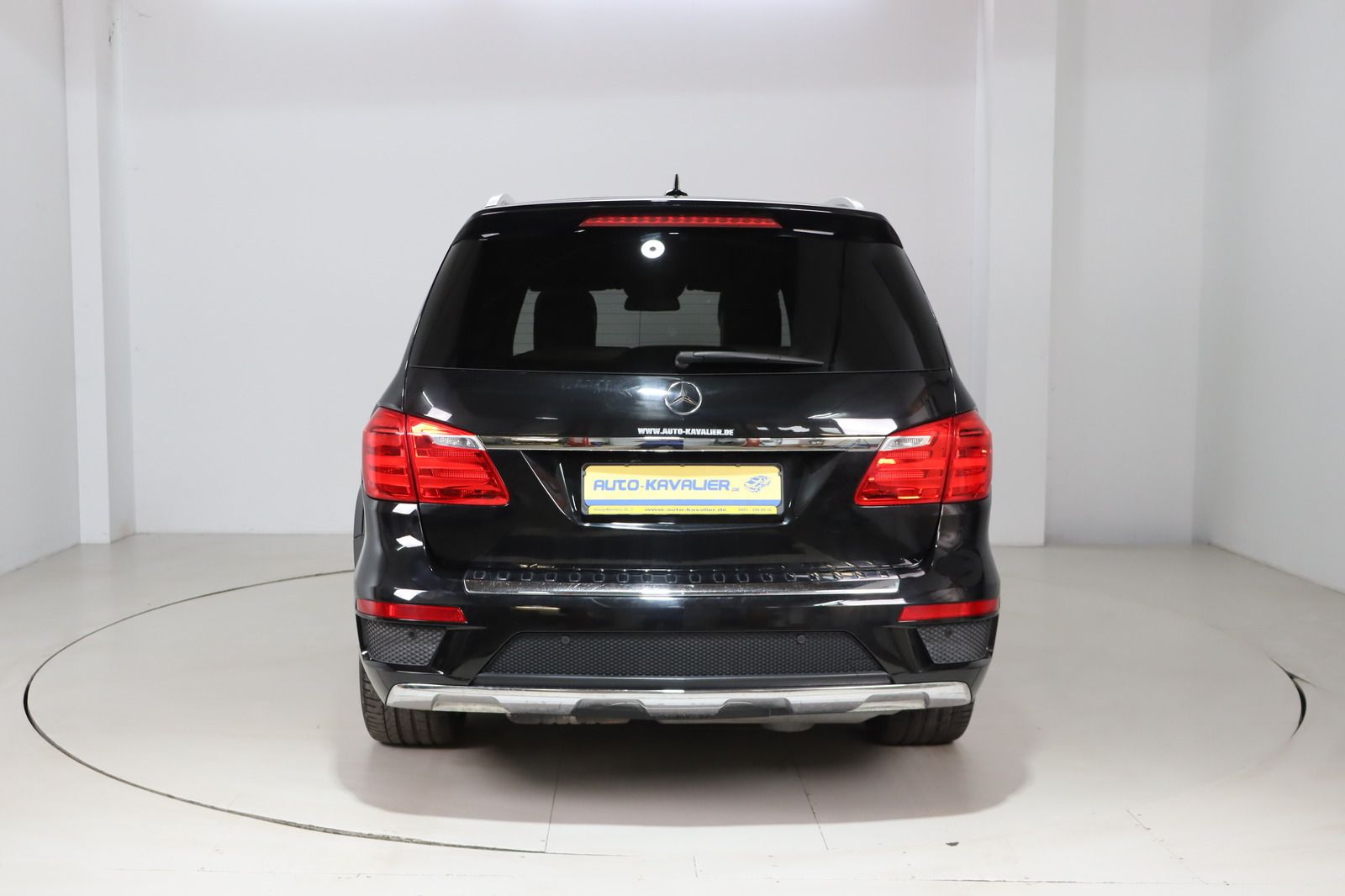 Fahrzeugabbildung Mercedes-Benz GL 350 d 4Matic DIS FOND Desingno Pano * 7. Sitz
