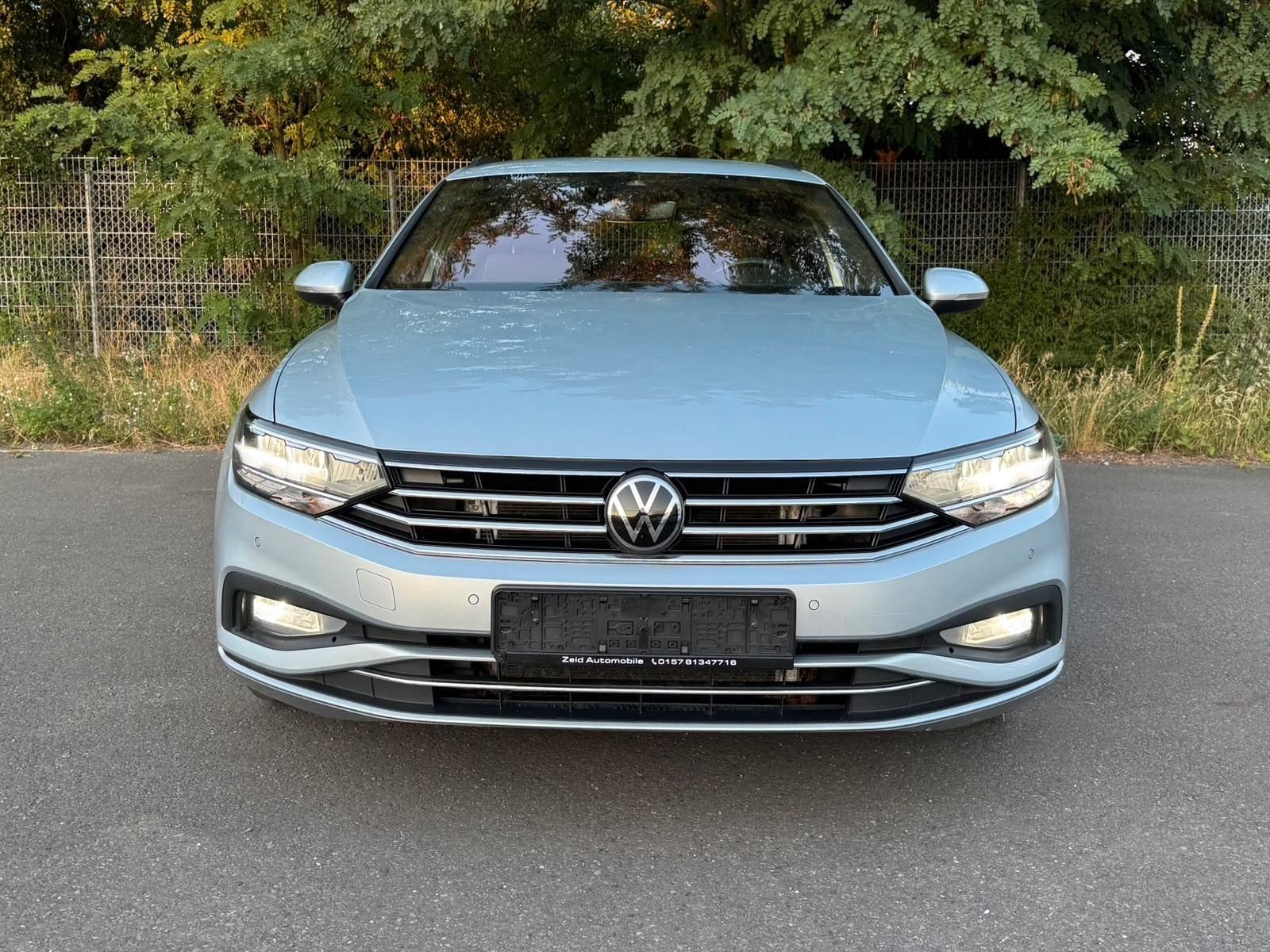 Volkswagen Passat Variant Business (Multi Collision Brake)
