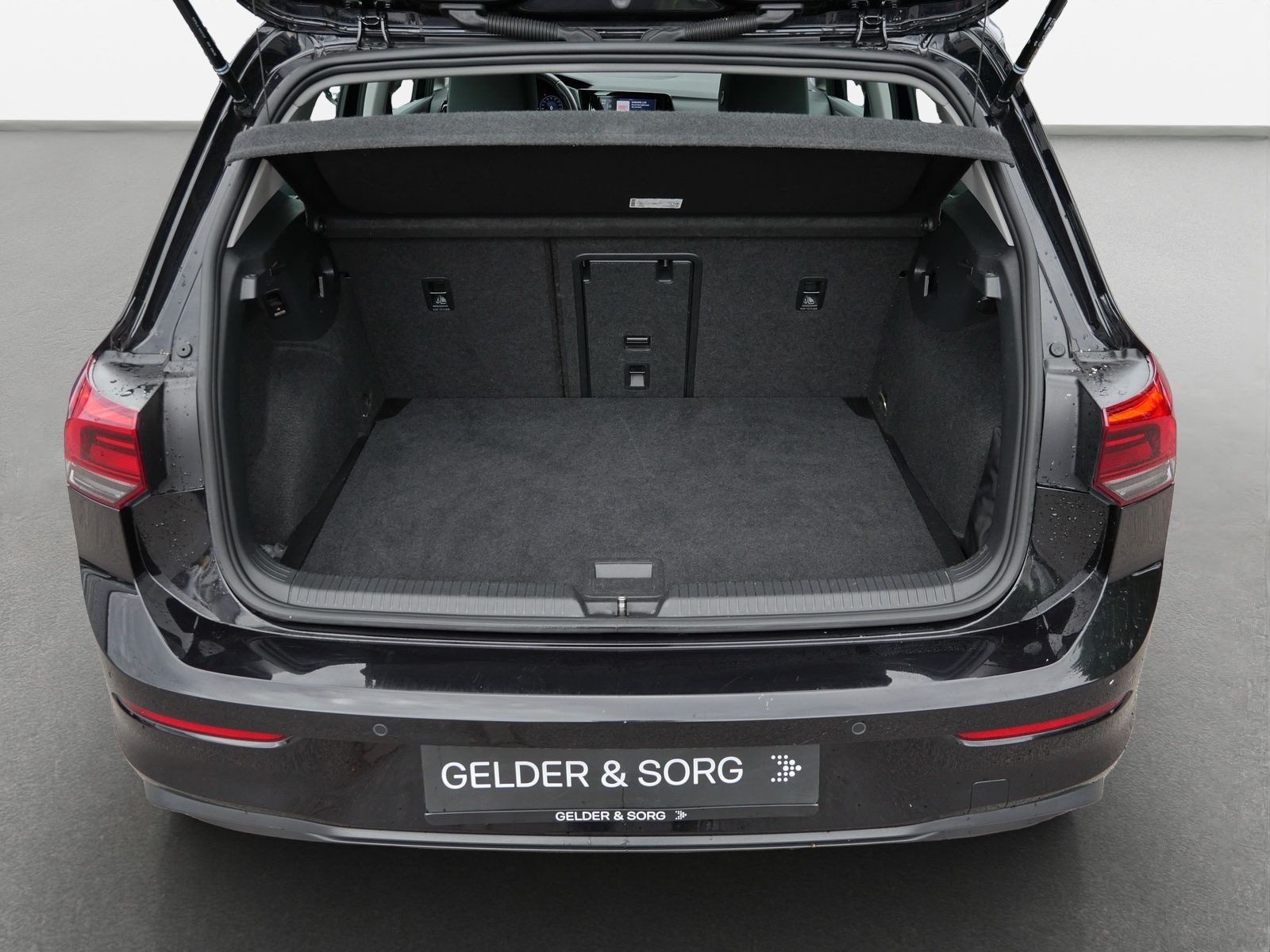 Volkswagen Golf - Bild 11