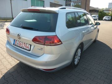 Volkswagen Golf - 4