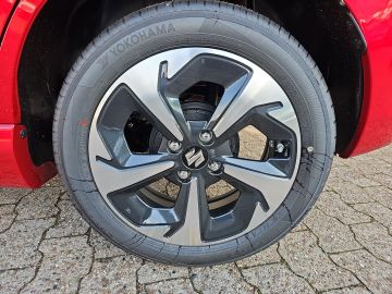 Bild 16 Suzuki Swift Comfort+ Mild Hybrid Navi LED ACC Apple Ca