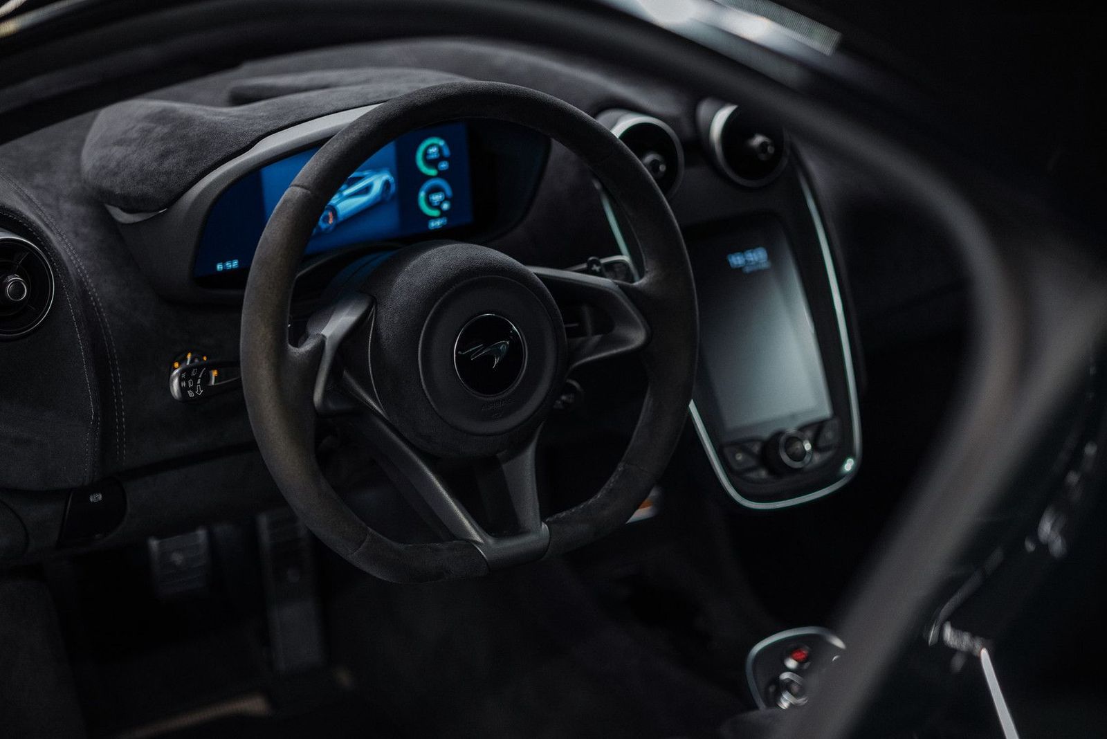McLaren 600LT 3.8 V8 Btw auto, (€ 239.628,10 Ex B.T.W) A imagem 2