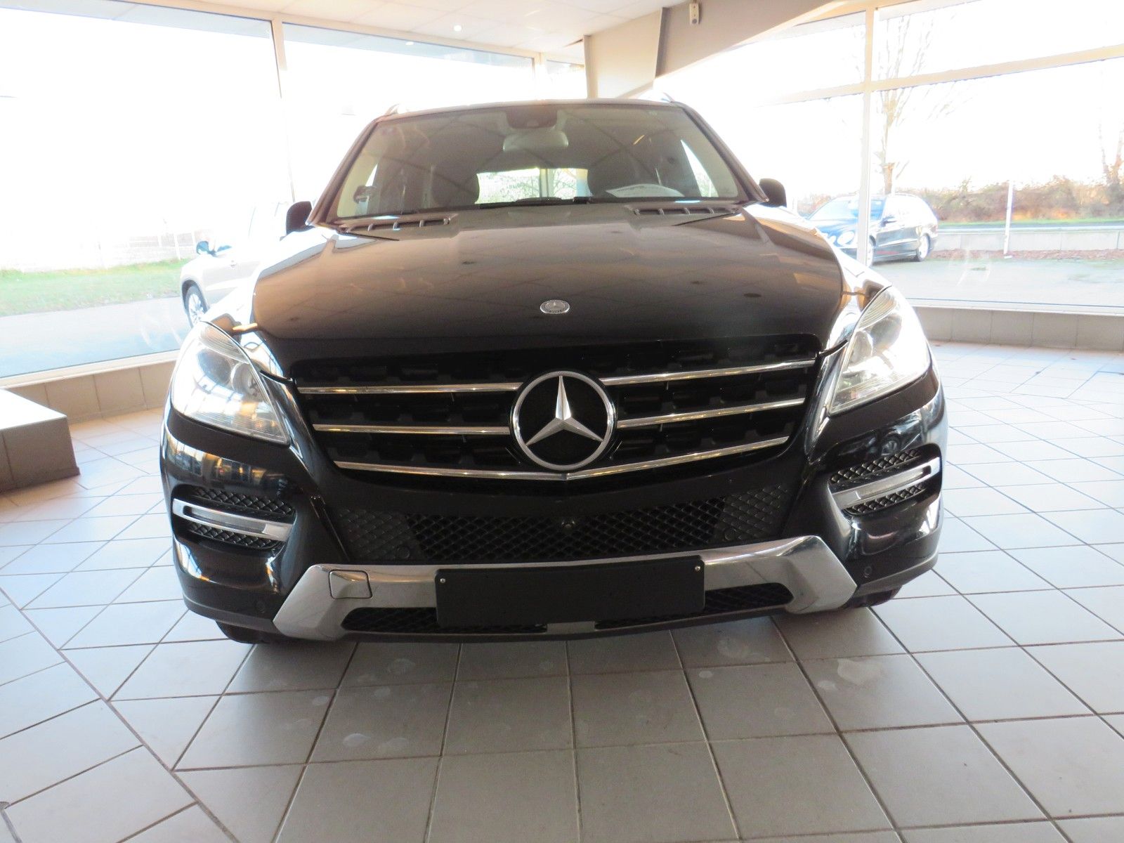 Fahrzeugabbildung Mercedes-Benz ML 250 CDI*AHK*LEDER*360°*Verkers*COMAND*