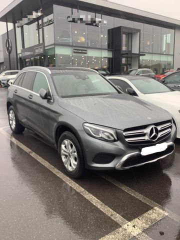 Mercedes-Benz GLC 250 4Matic/Navi/360°Kamera/Leder/Pano