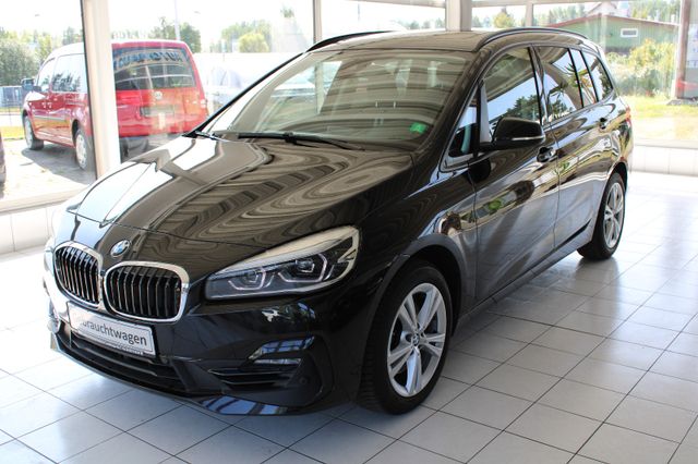 BMW 218 i Gran Tourer Sport Line NAVI PANORAMA AHZV