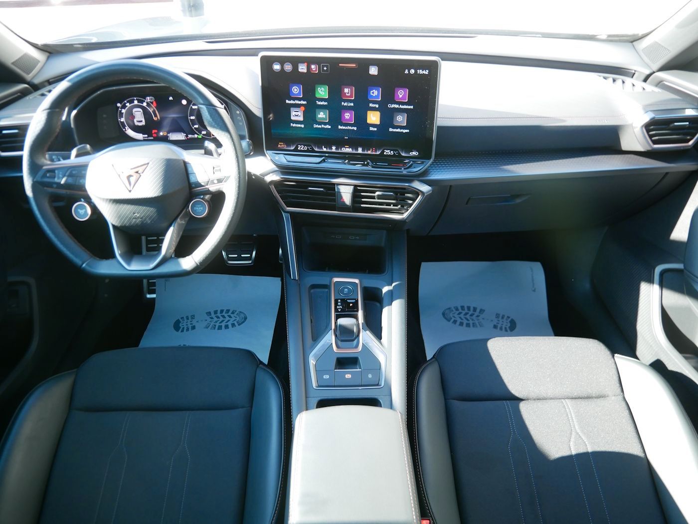 Fahrzeugabbildung CUPRA Formentor 1.5 eTSI NEU45T DSG ACC SHZ+LHZ Kamera