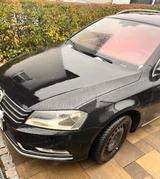 Volkswagen Passat 2.0 TDI BlueMozion Highline Variant +AHK  - Volkswagen Passat aus 2011: Kombi, Highline