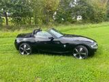 BMW Z4 2.2i - - BMW Z4 aus 2004: Cabrio