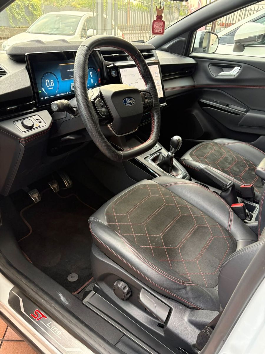 Ford Puma 1.0 EcoBoost Hybrid 125 CV S&S ST-Line imagem 3