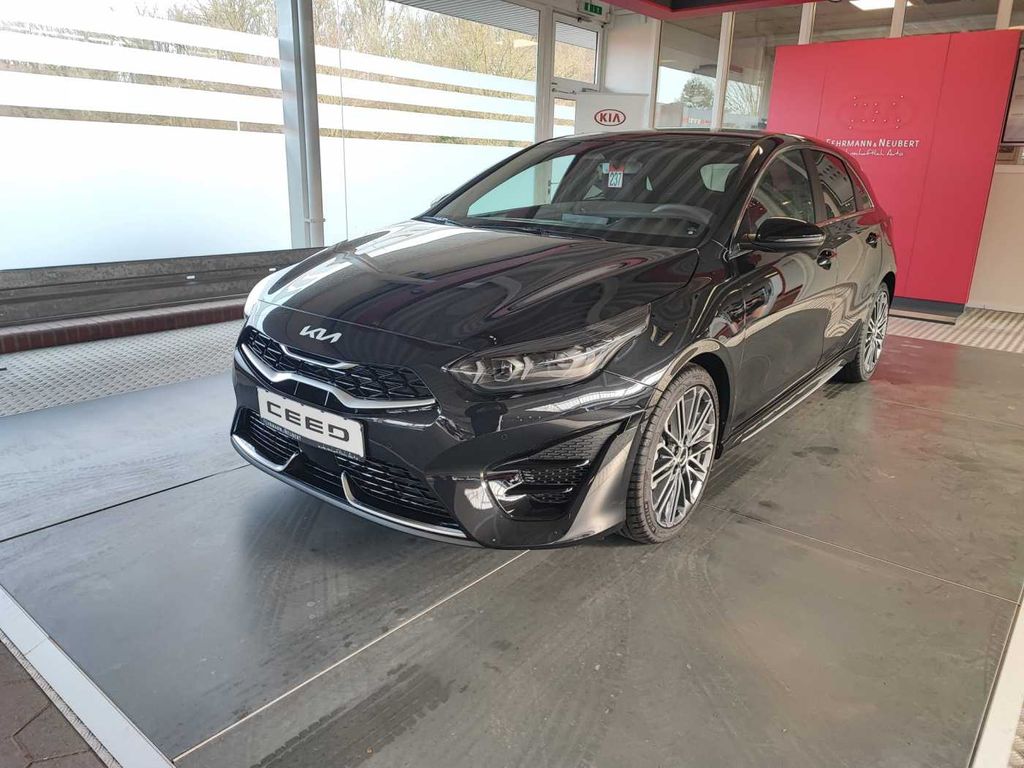 Kia cee'd / Ceed