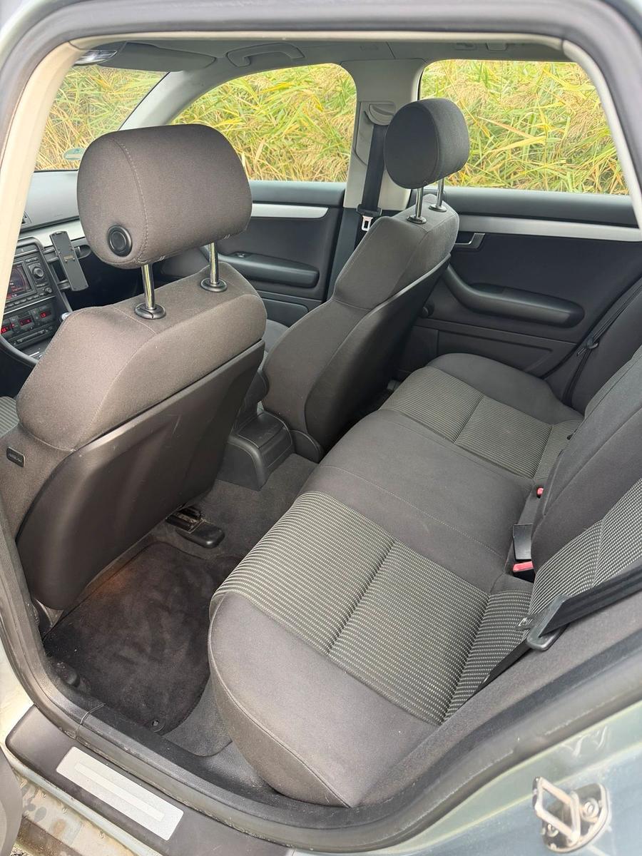 Audi A4 2007 — photo 6