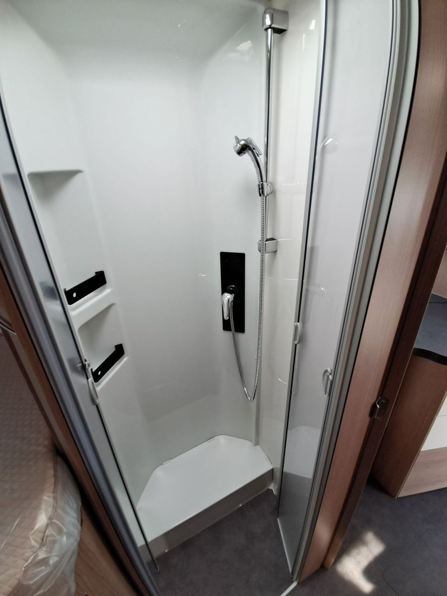 Fahrzeugabbildung Malibu T 450 RB LE comfort Klimaautomatik, Radio DAB