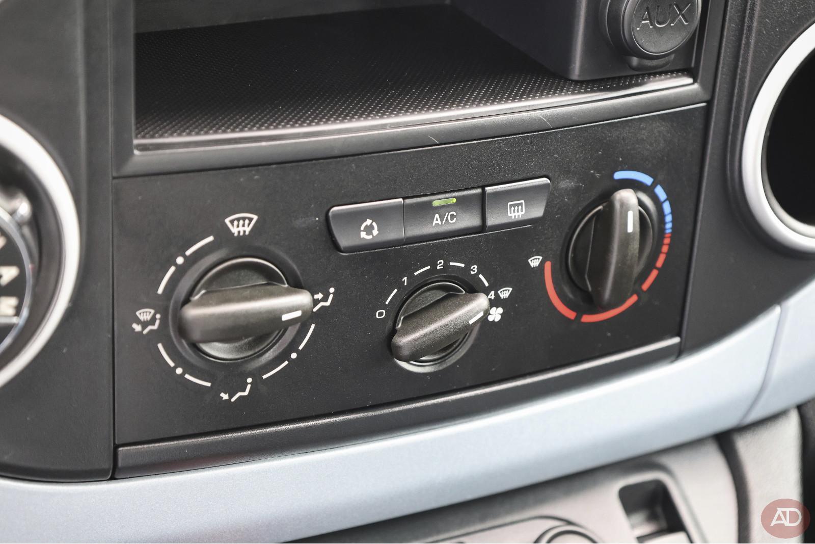 Citroën Berlingo Kombi Selection*AHK*Tempomat*Klima*