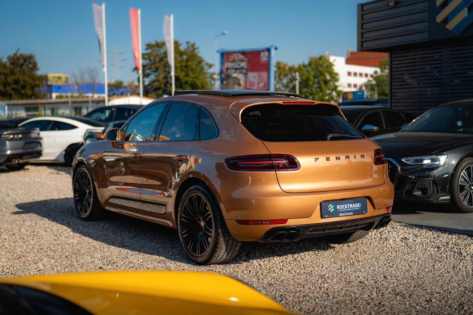 Fahrzeugabbildung Porsche Macan Turbo FENRIR | AURUM | CHRONO+ | LUFT | 21