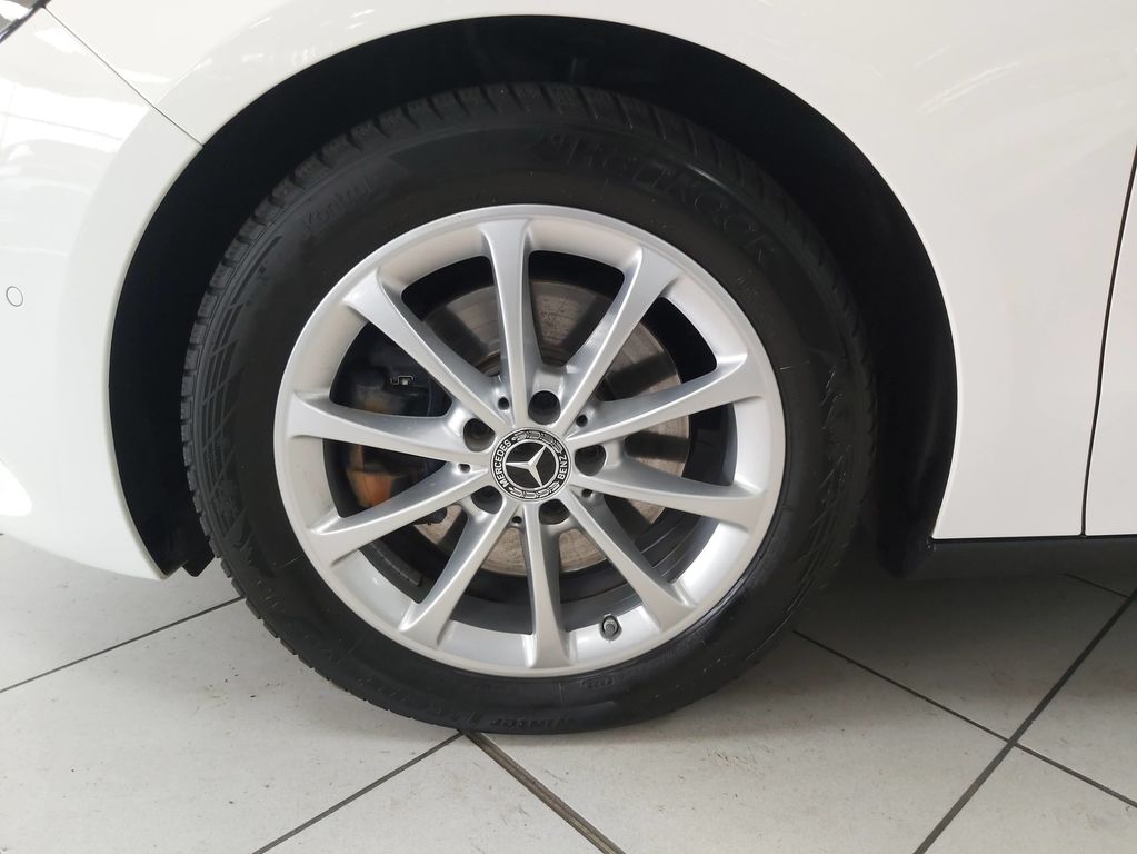 Mercedes-Benz B 220 4M MB SCHECKH 1. HAND 38 T/KM NETTO 20.300
