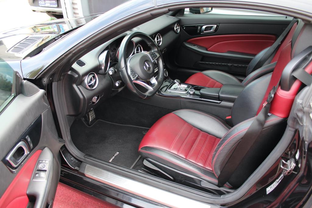 Mercedes-Benz SLC 43 AMG